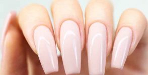 Gel nails: what not to do at home